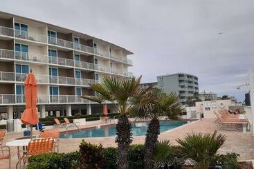 هتل Best Western Plus Daytona Inn Seabreeze