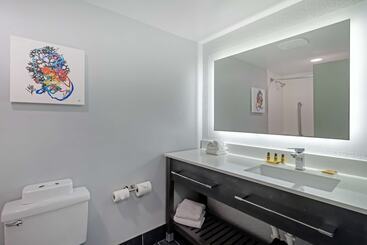 هتل Best Western Plus Daytona Inn Seabreeze