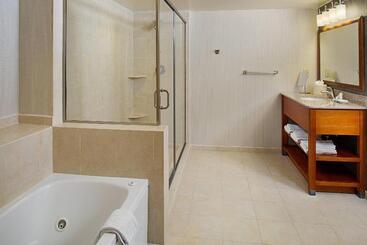 هتل Courtyard By Marriott Atlantic City Beach Block