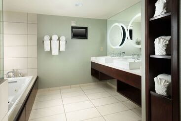 Doubletree By Hilton Hotel Chattanooga Downtown