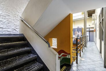 هتل Granados Hostel