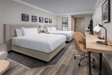 هتل Hilton Garden Inn Chattanooga Downtown