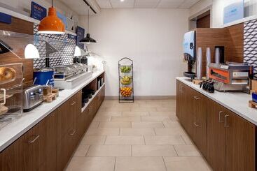هتل Holiday Inn Express New Orleans Downtown, An Ihg