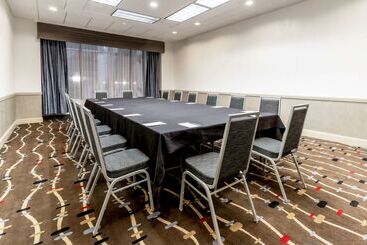 هتل Hyatt Regency Tulsa Downtown