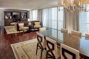 هتل Hyatt Regency Tulsa Downtown