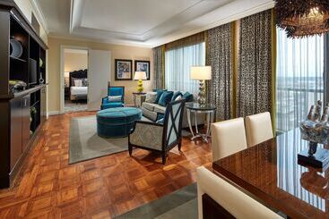هتل Hyatt Regency Tulsa Downtown