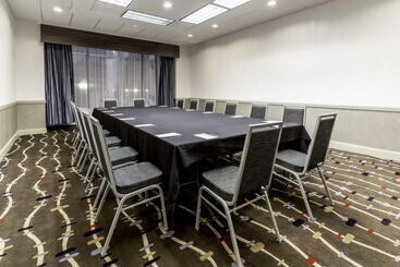 هتل Hyatt Regency Tulsa Downtown