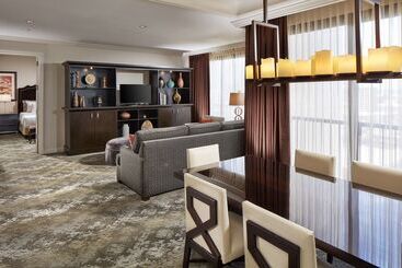 هتل Hyatt Regency Tulsa Downtown