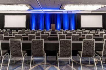 هتل Hyatt Regency Tulsa Downtown