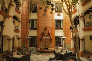 هتل Mansion Del Valle