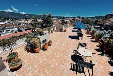 هتل Mansion Del Valle