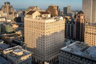 هتل The Clift Royal Sonesta San Francisco