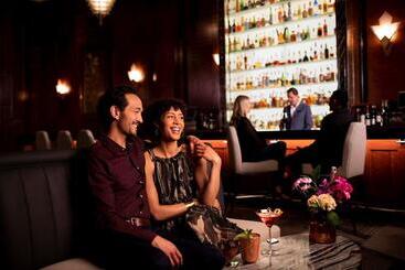 هتل The Clift Royal Sonesta San Francisco