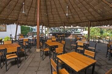 酒店 Vista Playa De Oro Manzanillo