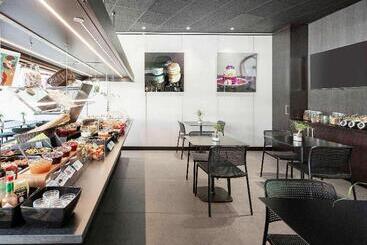 Novotel Suites Geneve Aeroport
