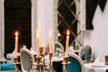 Riad Maison Bleue And Spa