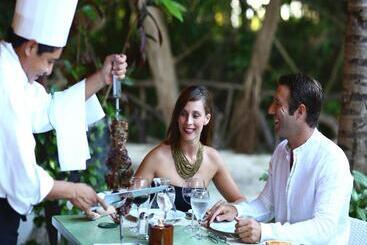 Sandos Caracol Eco Resort  All Inclusive
