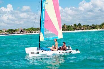 Sandos Caracol Eco Resort  All Inclusive