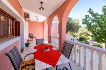 هتل Arazzo Apartments