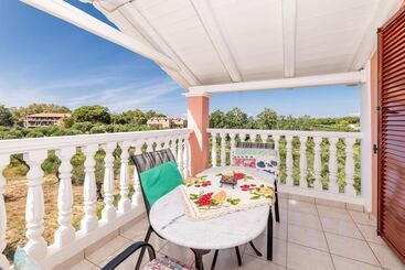 هتل Arazzo Apartments