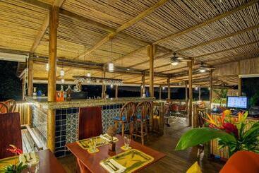 هتل Finca Rosa Blanca Coffee Farm And Inn