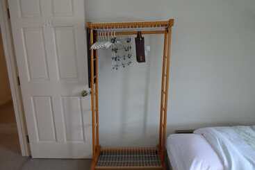 هتل Guest House Bunk
