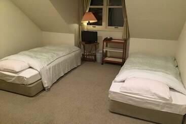 هتل Guest House Bunk