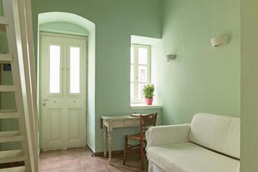 هتل Guesthouse Lila