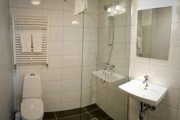 هتل 550 Guesthouse