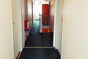 هتل 550 Guesthouse