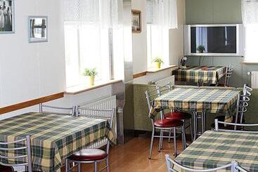 هتل 550 Guesthouse