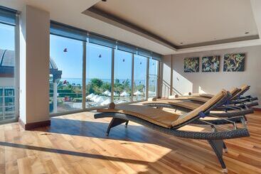 هتل Pacific Club