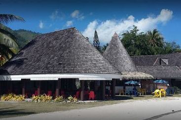 هتل Pension Te Miti  Hostel