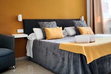 Apartamentos El Velero