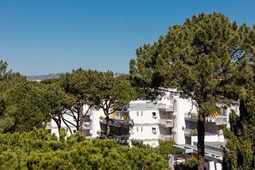 Apartamentos Turisticos Pinhal Da Marina