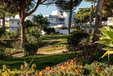 Apartamentos Turisticos Pinhal Da Marina