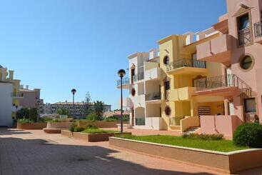 Eden Village Apartamentos