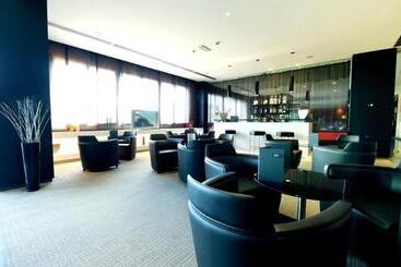 Ac Hotel Padova By Marriott