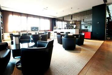 Ac Hotel Padova By Marriott
