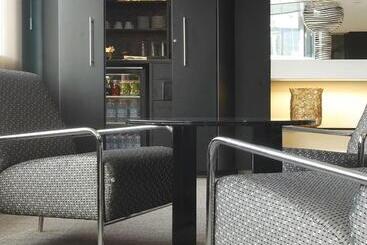 Ac Hotel Padova By Marriott