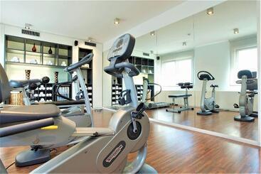Ac Hotel Padova By Marriott