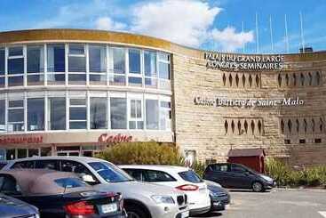 هتل Hôtel Anne De Bretagne   Réouverture 2024 Après Travaux