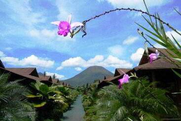 هتل Arenal Montechiari