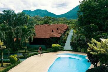 هتل Arenal Montechiari