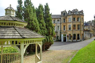 هتل Best Western Limpley Stoke