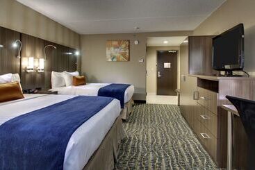 هتل Best Western Plus New Englander