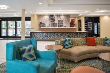 هتل Best Western Plus New Englander