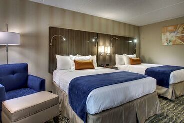 هتل Best Western Plus New Englander