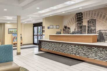 هتل Best Western Plus New Englander