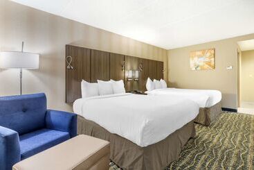 هتل Best Western Plus New Englander